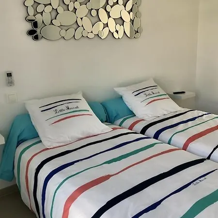 Appartement En Bord De Mer 아파트