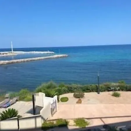 Appartement En Bord De Mer Lejlighed Kamiesch